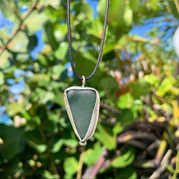 *SOLD* Handmade silver soldered necklace rare teal blue Sea glass Puerto Rico - Picture 3 of 6